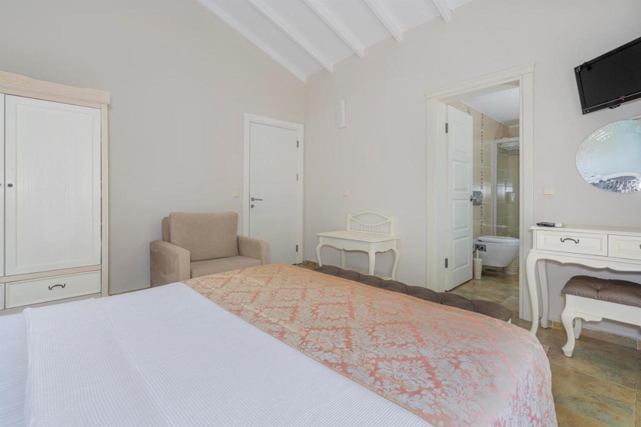 טורונץ' Alya Villa Butik Hotel מראה חיצוני תמונה