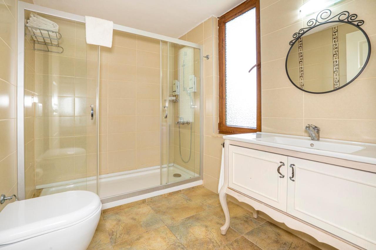 טורונץ' Alya Villa Butik Hotel מראה חיצוני תמונה