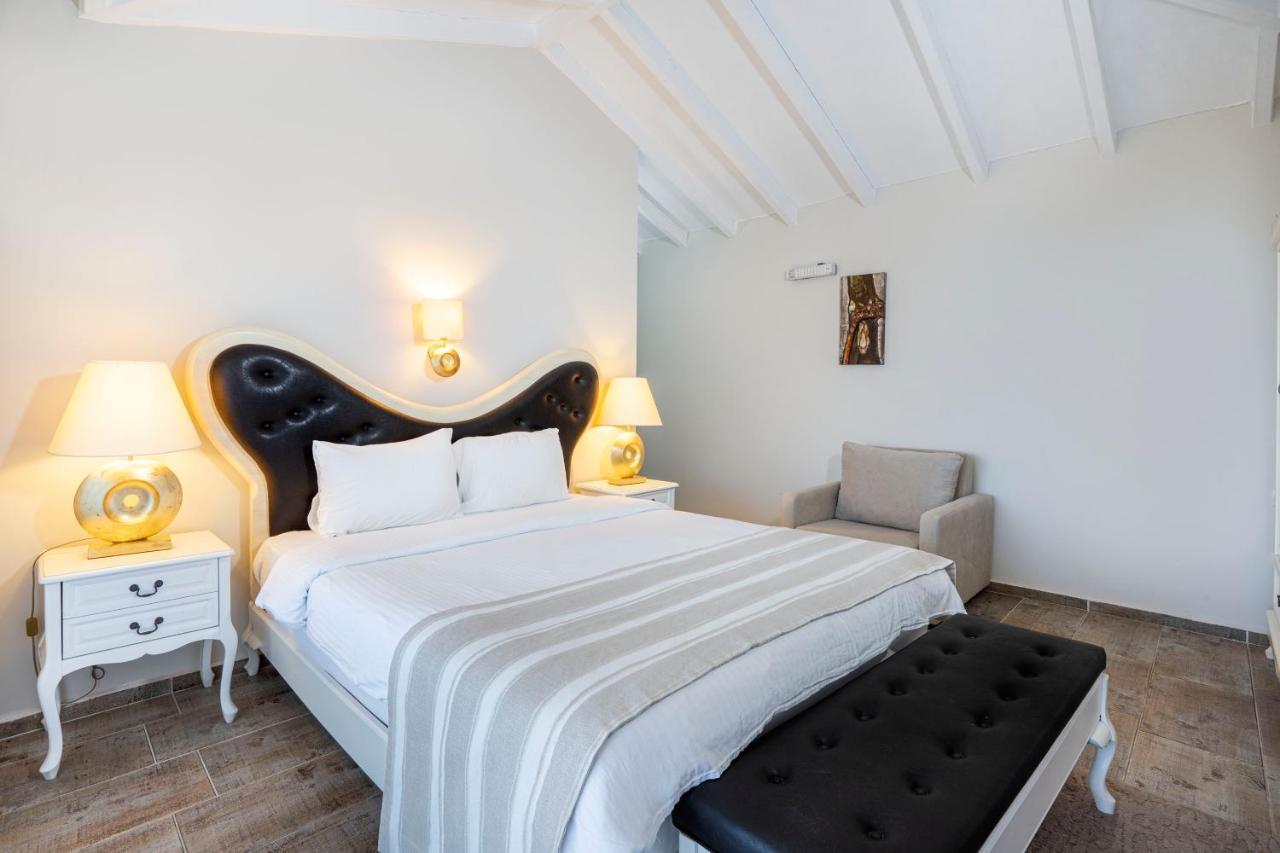 טורונץ' Alya Villa Butik Hotel מראה חיצוני תמונה
