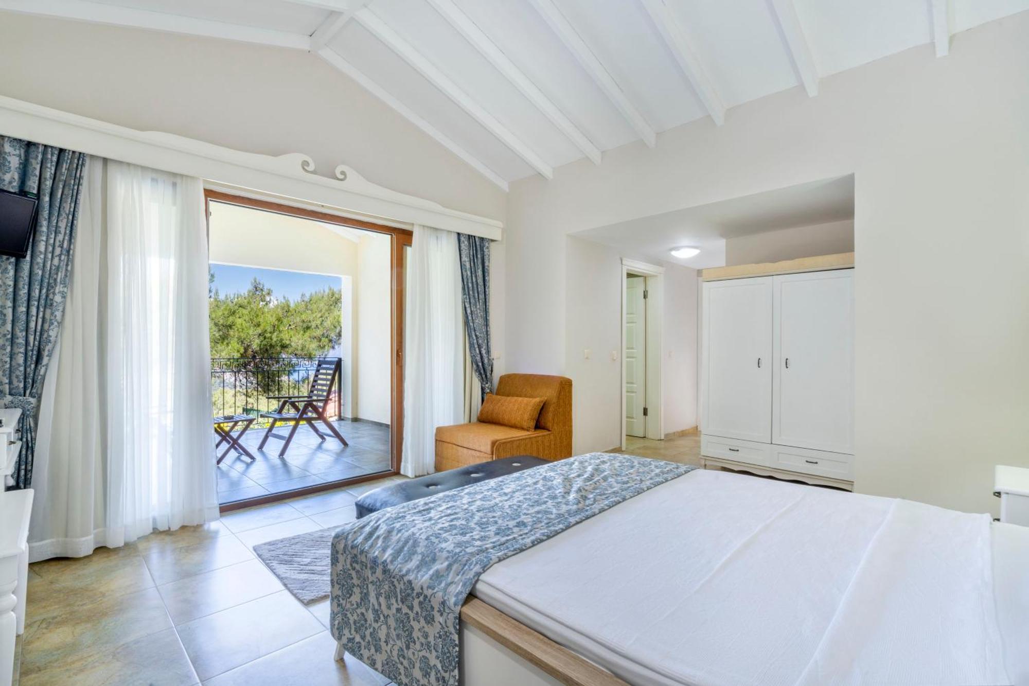טורונץ' Alya Villa Butik Hotel מראה חיצוני תמונה